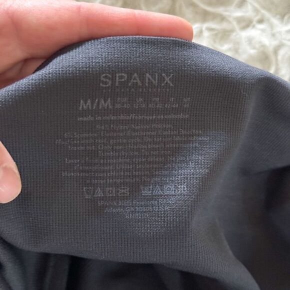 SPANX Look at Me Now Seamless Bike Shorts - Black Camp | Size M - Picture 6 of 7